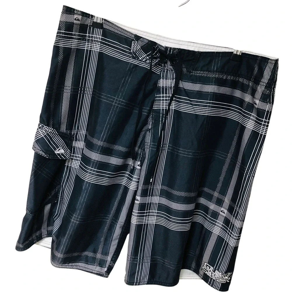 Quicksilver Board Shorts Embroidered Logo Pane Y2K Beach‎ Surf Swim Mens 36x11
